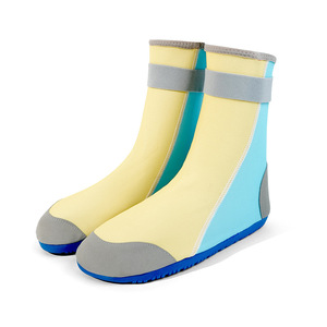 Nuevo High Top Swim Wading Sneaker Fitness Surf Niños Niñas Playa Zapatos de agua descalzos Calcetines de buceo de secado rápido Aqua Shoe - Product Image 3