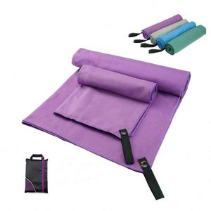 Serviette de plage en microfibre à rayures avec logo personnalisé, imprimée numériquement, promotionnelle, avec sac à dos - Product Image 1