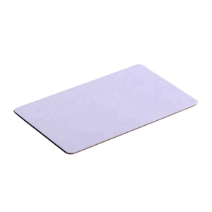 Cartes PVC blanches vierges imprimables, cartes PVC blanches simples, papier cartonné blanc pour l'impression d'identités, la fabrication <span class=keywords><strong>de</strong></span> cartes cadeaux et <span class=keywords><strong>de</strong></span> cartes <span class=keywords><strong>de</strong></span> membre - Product Image 1