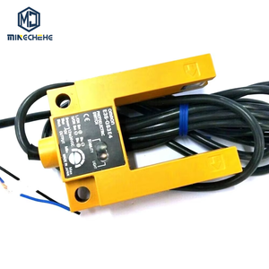 โฟโตอิเล็กทริคเซนเซอร์ E3S-LS20XE4 E3S-LS20XB4 10-30VDC สายเคเบิลยาว 2 ม. สำหรับอุปกรณ์การผลิต - Product Image 1