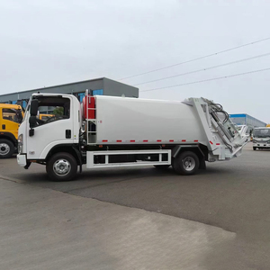 Camion compacteur de déchets ISUZU ELF 8m³, camion de collecte de déchets hydraulique automatique, véhicule de transport de déchets sanitaires - Product Image 5