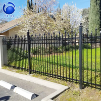Panneau de clôture moderne en acier galvanisé pour la sécurité des jardins extérieurs et la protection des limites résidentielles