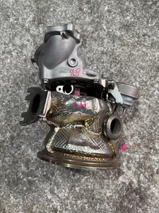 Original desmontado para Audi Q8 3,0 T Turbo parachoques importado rejilla delantera faro espejo retrovisor Puerta de coche Kit de carrocería de motor - Product Image 6