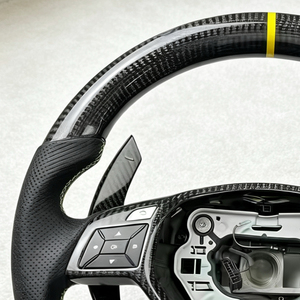 Volant en cuir et fibre de carbone C117 W176 W212 W213 W207 W218 X204 W117 S204 C204 C63 AMG pour <span class=keywords><strong>Mercedes</strong></span> Benz - Product Image 2