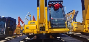 Performances supérieures, excavatrice hydraulique Komatsu PC240-8 d'occasion, 25 tonnes, marque japonaise, moteur, engrenages, roulements, modèle 2022, godet de 1,0 m - Product Image 2