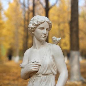 Sculture di Donne Sexy a Grandezza Naturale in Piedi su Prato, Statue Greche in Pietra, Decorazioni da Esterno per Giardino - Product Image 5