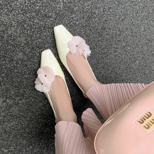 Bailarinas de Verano con Diseño Geométrico Estilo Francés, de Una Sola Tira y Punta Abierta para Mujer, con Diadema de Hada en la Parte Trasera y Tacón Grueso - Product Image 4