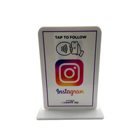 Prix usine personnalisé acrylique 13.56 Mhz puce intelligente réécriture NFC Instagram étiquette blanc NFC plaque Table présentoir 215