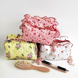 Floral Print Eco-Friendly <b>Large</b> Capacity for Organizer Custom Women's Ruffle Quilted Cosmetic <b>Bag</b> Zipper Travel Gingham - Product Image 1