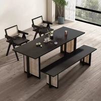 Ensemble de table et chaises de salle à manger modernes multifonctionnelles en bois massif et rotin tressé, écologiques et durables, pour maison d'hôtes, café, restaurant
