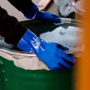 SKYEE Großhandel PVC-beschichtete rutsch feste chemische und schnitt feste industrielle Gartenarbeit shand schuhe für Bauarbeiter