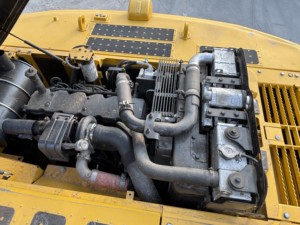 Excavadora de Servicio Pesado Komatsu PC240 con Motor de Caja de Cambios para Proyectos de Construcción, Trabajos de Tuberías, Operaciones de Apoyo a la Minería - Product Image 5