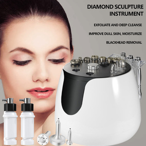 Máquina <span class=keywords><strong>de</strong></span> <span class=keywords><strong>Limpieza</strong></span> Facial 4 en 1 <span class=keywords><strong>de</strong></span> Bajo <span class=keywords><strong>Precio</strong></span>, Eliminador <span class=keywords><strong>de</strong></span> Puntos Negros, Botella <span class=keywords><strong>de</strong></span> Spray, <span class=keywords><strong>Punta</strong></span> <span class=keywords><strong>de</strong></span> <span class=keywords><strong>Diamante</strong></span>, Microdermoabrasión - Product Image 4