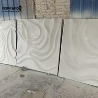 Panneau mural en FRP, sculpture élégante en fibre de verre superposée pour le mur d'un bureau de direction, statue murale en FRP