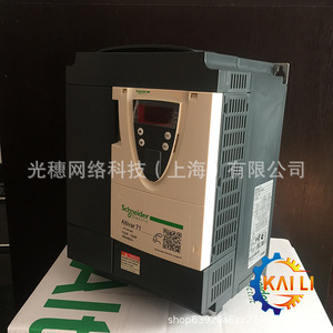Inversor de control vectorial trifásico Schneider Altivar 71 de 110 kW y 380 V para uso industrial - Product Image 1