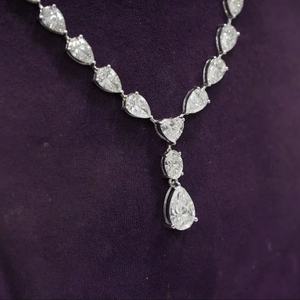สร้อยคอประดับเพชรและลูกแพร์สำหรับงานแต่งงานและงานครบรอบ - Product Image 1