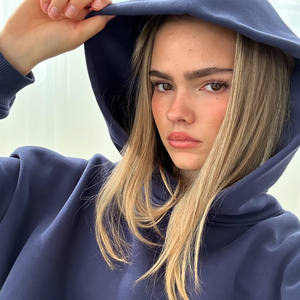 Personalizar Logo Mujeres Sweatsuit con Crop Hoodie Pullover Sudadera Pantalón de pierna recta Jogger Chándales Set - Product Image 3