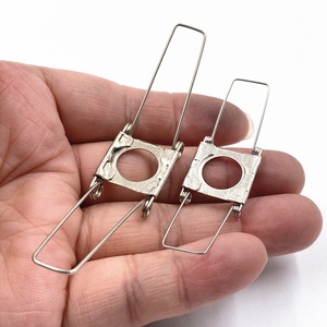 टेबल लैंप लाइट फिक्स्चर एक्सेसरी के लिए निर्माता OEM <span class=keywords><strong>2</strong></span> आर्म <span class=keywords><strong>3</strong></span> आर्म्स लैंप शेड स्प्रिंग क्लिप थोक लैंपशेड फास्टनर ब्रैकेट - Product Image 2