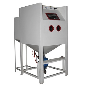 Manual High Sand Blasting Cabinet for Metal Surface Cleaning - Product Image 5