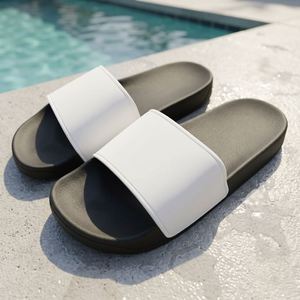 Sandalias de PVC Antideslizantes con Punta Abierta en Azul Marino para Mujer, Diseño OEM con MOQ Bajo para la Temporada de Verano - Product Image 2