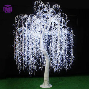 Lumière LED artistique en forme de saule pour la décoration extérieure de Noël et de festivals, en plastique, pour usage en rue, centre commercial et complexe hôtelier - Product Image 4