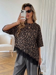Nouveau style é<span class=keywords><strong>t</strong></span>é 2026 – <span class=keywords><strong>T</strong></span>-<span class=keywords><strong>shirt</strong></span> élégant pour <span class=keywords><strong>femme</strong></span> à manches courtes, coupe asymétrique et patchwork de <span class=keywords><strong>dentelle</strong></span>, haut de gamme - Product Image 5