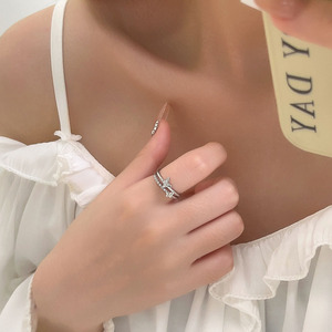 Anillo de Plata de Ley S925 con Diseño de Mariposa, Engaste Pavé, Joyería Fina para Uso Diario de Mujer - Product Image 2