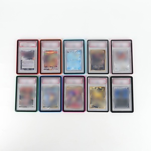 Étui de protection magnétique transparent anti-rayures pour cartes de collection - Product Image 6