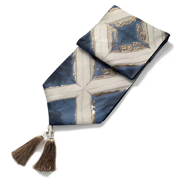 HOSHOM Luxury Custom 100% Cotton Printed Made Table Runner Wholesale Tea Table Runners With Tassel