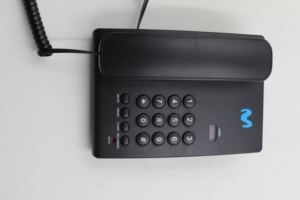 Bon marché <span class=keywords><strong>Prix</strong></span> <span class=keywords><strong>fixe</strong></span> fabricants chinois fonctions téléphoniques d'affaires à domicile téléphone <span class=keywords><strong>de</strong></span> base - Product Image 4