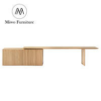 Meuble TV moderne extensible en chêne avec portes cannelées, meuble de salon rétractable pour téléviseur, console de rangement