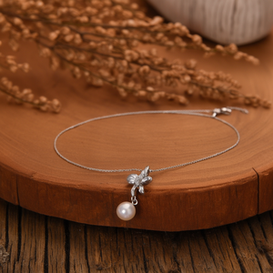 Fine Pendant Necklace 316L Stainless Steel PVD Gold Plating Sustainable Resistant Pearl Flower Charm - Product Image 3