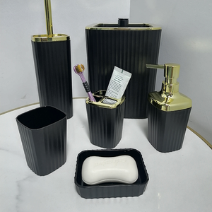 浴室アクセサリー6ピースプラスチック洗濯家庭用品ゴミ缶ソープボックスカップWCトイレブラシ家庭用高級バスルームセット - Product Image 1