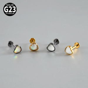 Bijou <span class=keywords><strong>d</strong></span>'<span class=keywords><strong>oreille</strong></span> punk en titane G23, coquille interne dentaire, labret Love Lip, électroplaqué, <span class=keywords><strong>d</strong></span>égradé de couleurs magiques, forme en T, piercing - Product Image 3