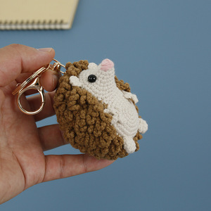Tricotage fait main tricoté Amigurumi Crochet jouets Crochet fil Animal jouet poupée petit hérisson peluche Animal <span class=keywords><strong>porte</strong></span>-clés - Product Image 3