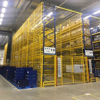 Système de rayonnage industriel en acier robuste pour entrepôt, capacité de charge élevée, niveaux personnalisables pour usine