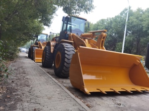 รถตักล้อยาง Caterpillar 966H มือสอง สีเดิมจากโรงงาน พร้อมห้องโดยสาร ROPS ติดตั้งเครื่องปรับอากาศ ระบบไฮดรอลิกที่เสถียร - Product Image 6