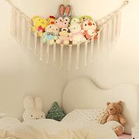 Hamac de rangement pour jouets en macramé triangulaire Huifang Boho, 100% coton, sac en maille pour peluches à suspendre au mur, pour enfants, salon, avec crochets