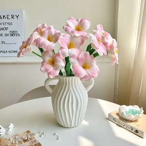 Bouquet de fleurs artificielles en PU en forme de tulipes pour la décoration de la maison et du salon, ornements floraux, livraison directe transfrontalière - Product Image 4