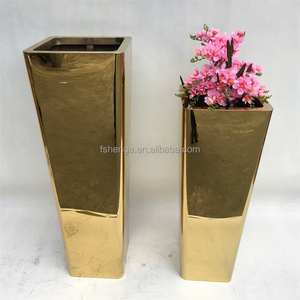 <span class=keywords><strong>Vase</strong></span> décoratif <span class=keywords><strong>de</strong></span> luxe pour la maison, grand <span class=keywords><strong>vase</strong></span> à plantes en acier doré, <span class=keywords><strong>pot</strong></span> <span class=keywords><strong>de</strong></span> fleurs doré <span class=keywords><strong>de</strong></span> 5 pieds, <span class=keywords><strong>vase</strong></span> <span class=keywords><strong>de</strong></span> sol pour l'intérieur et l'extérieur - Product Image 5