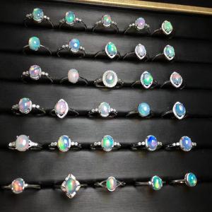 Penjualan laris cincin kristal alami kualitas tinggi Opal alami dengan S925 cincin perak untuk Kesehatan - Product Image 1