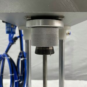 Machine de pressage semi-automatique pour bouteilles en verre et en plastique, miel, huiles, parfums, cosmétiques, savon, crème, shampoing - Product Image 6
