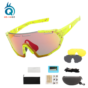 PC Sport Sun <span class=keywords><strong>Gafas</strong></span> <span class=keywords><strong>Ciclismo</strong></span> <span class=keywords><strong>Gafas</strong></span> de sol polarizadas Custom UV400 <span class=keywords><strong>Gafas</strong></span> para niños - Product Image 4