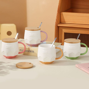 <span class=keywords><strong>Tasse</strong></span> à café en céramique de lettre <span class=keywords><strong>anglaise</strong></span> simple créative avec couvercle petite <span class=keywords><strong>tasse</strong></span> d'eau fraîche de couple - Product Image 1