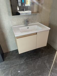 Meuble-lavabo <span class=keywords><strong>de</strong></span> <span class=keywords><strong>salle</strong></span> <span class=keywords><strong>de</strong></span> <span class=keywords><strong>bain</strong></span> moderne sur pied avec lavabo en céramique et rangement, miroir LED, écologique et résistant à l'eau - Product Image 5