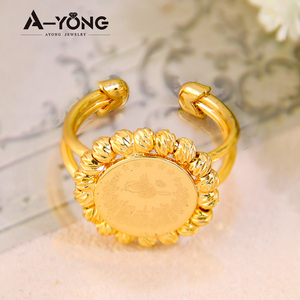 Anneaux de pièce de monnaie en cuivre de style simple chaud ajusteur de taille bagues plaquées or 18 carats pour femmes - Product Image 2