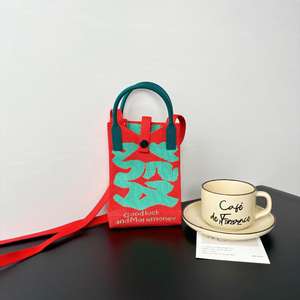 Bolso Bandolera de Punto con Diseño de Caballo y Símbolo de Riqueza para Mujeres y Niñas - Product Image 5