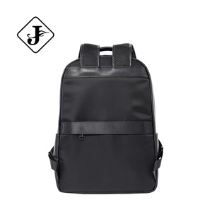 Sac de voyage grande capacité pour homme avec logo personnalisé, sac à <span class=keywords><strong>dos</strong></span> en cuir véritable pour l'école et l'ordinateur portable - Product Image 3
