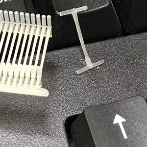 Nhà Máy Bán Hàng Tốt Tag Pin 3Mm 25Mm Từ Tên Huy Hiệu May Mặc Nhựa Tag Barbs Cho Súng Tốt Máy Treo Nylon Tag Ốc Gắn - Product Image 2