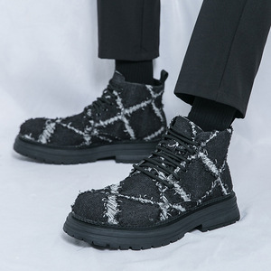 Nouvelles Bottes Décontractées Montantes pour Hommes 2026 à Semelle Épaisse Rehaussante – Tendance Mode Polyvalente pour Adolescents - Product Image 1